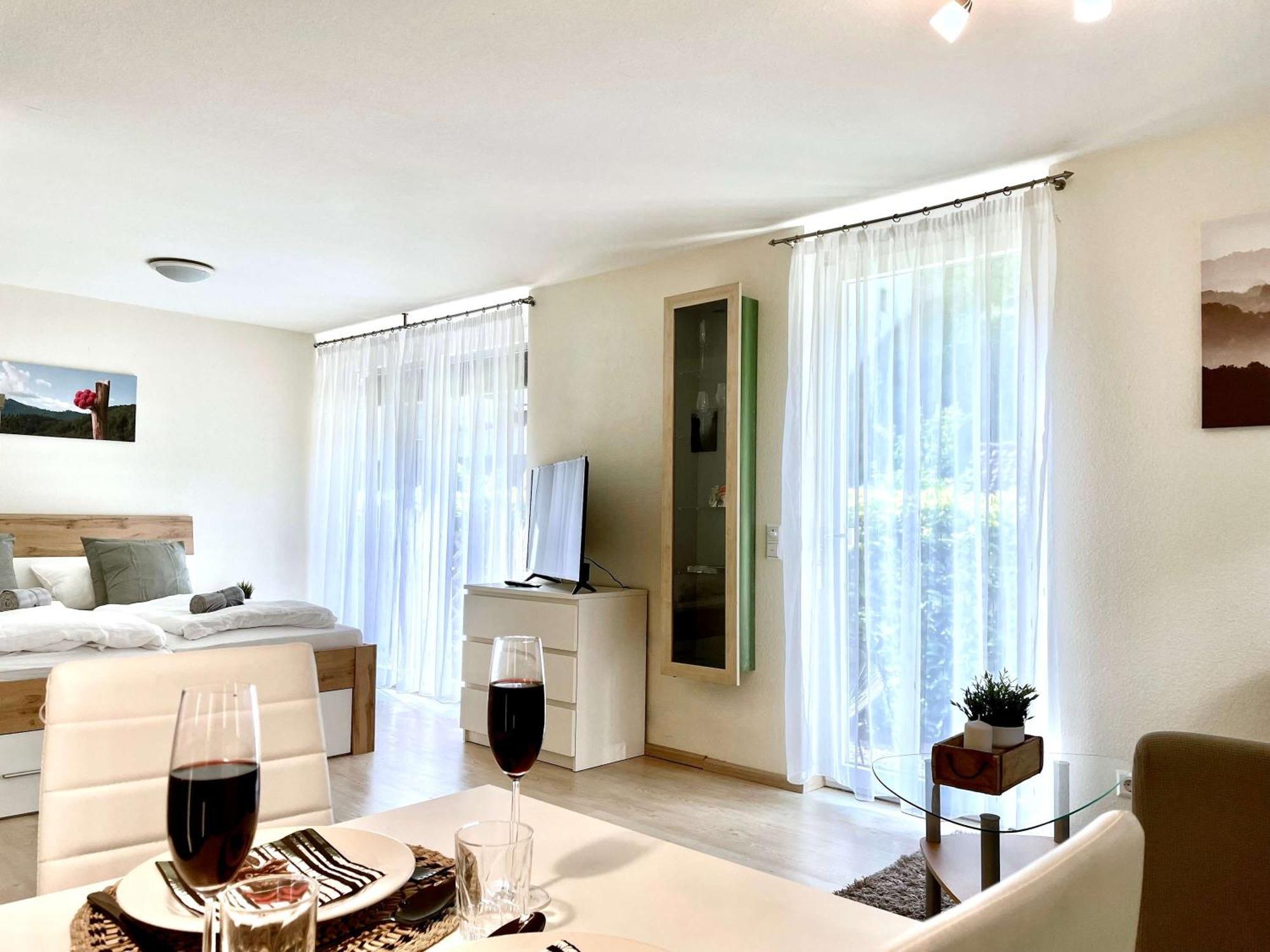 Relaxapartments Black Forest Diamond Direkt An Der Hornberger Freilichtbuehne - Sonnenterrasse Mit Blick Auf Das Hornberger Schloss, Schnelles Internet, Fuer Bis Zu 2 Personen מראה חיצוני תמונה